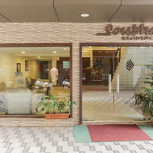 Hotel Oyo 16864 Soubhagya Residency, Thalassery
